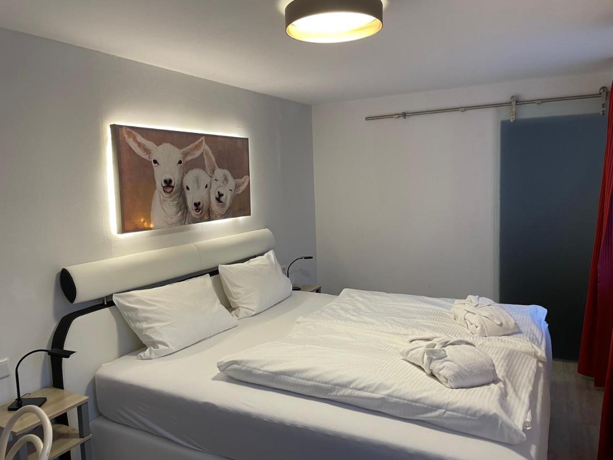 Hotel Osterkrug フースム エクステリア 写真